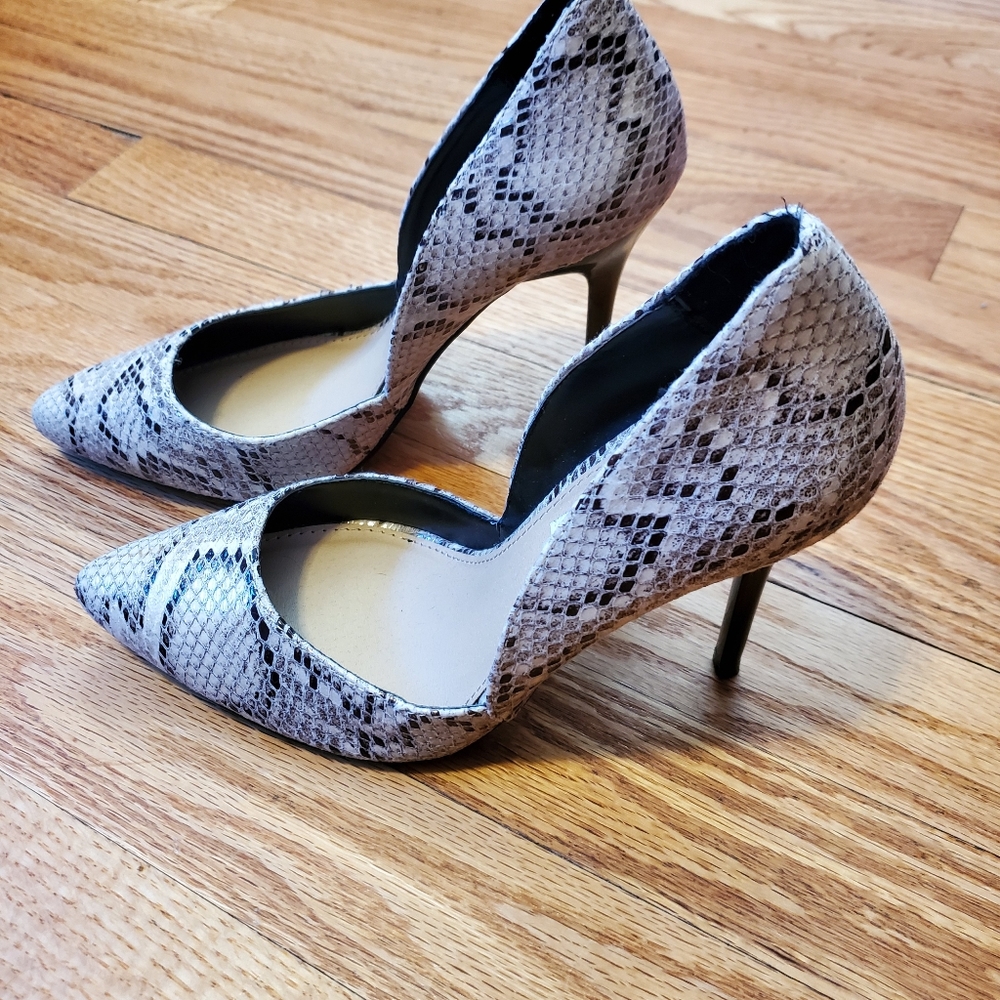 Steve Madden matching heels and clutch purse - Picture 2 of 6